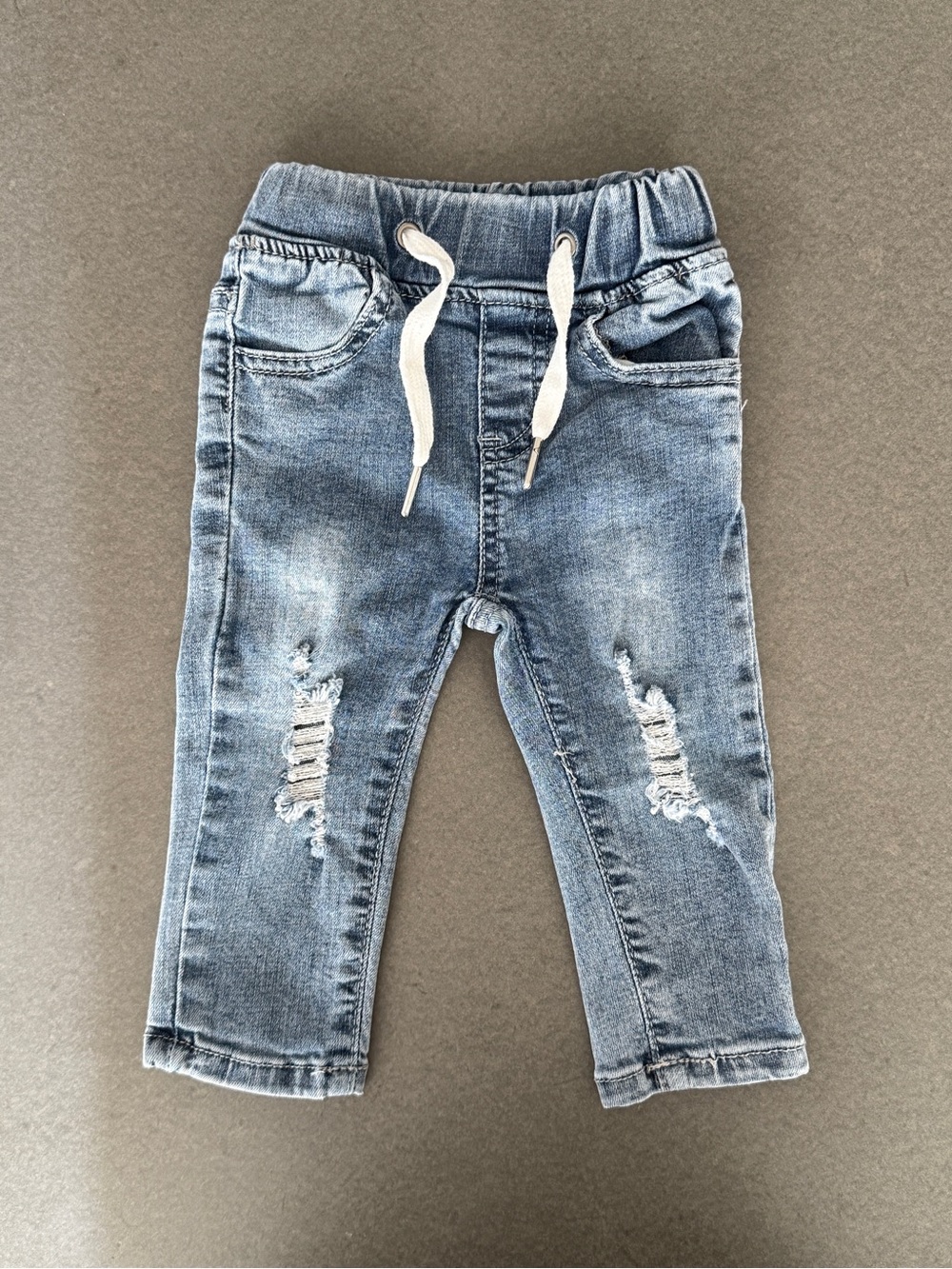 Little Bipsy Distressed Denim Jeans